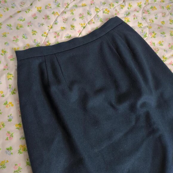 Navy wool skirt by Worthington - Picture 2 of 6